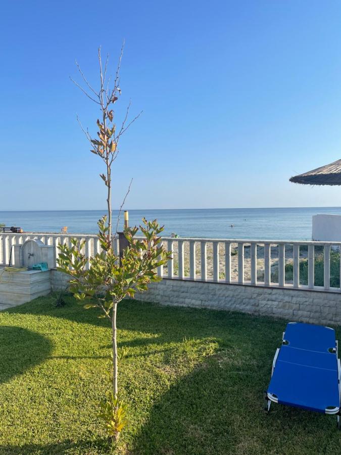 Luxury Apartment First Line Sea By Makhome Messagala Néa Meságkala Exterior foto